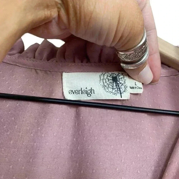Everleigh Mauve Blouse - Picture 6 of 6